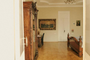 Apartments in Historic XIX Century Building of Old Tbilisi - Walk to everything
